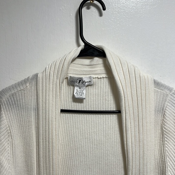 Once Again Sweater - Picture 4 of 11